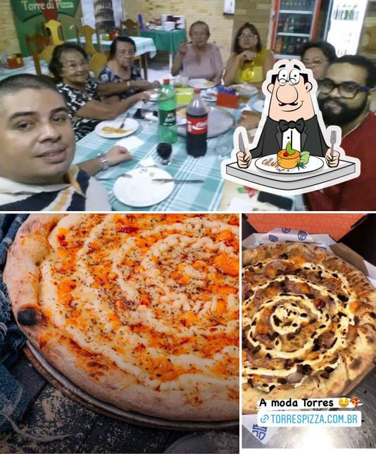 Entre diferentes coisas, comida e interior podem ser encontrados a Torre di Pizza