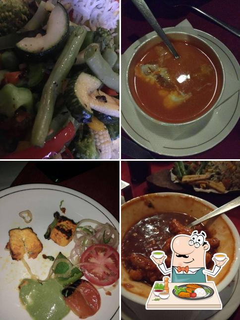 Food at Aroma Restuarant