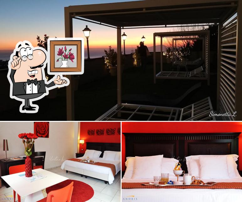 Dai un'occhiata agli interni di Andris Hotel