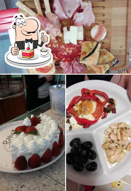 Bar Italia serve un'ampia gamma di dolci