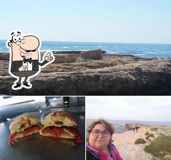 Dai un’occhiata alla immagine che presenta la esterno e cittadini di Chiosco del Faro