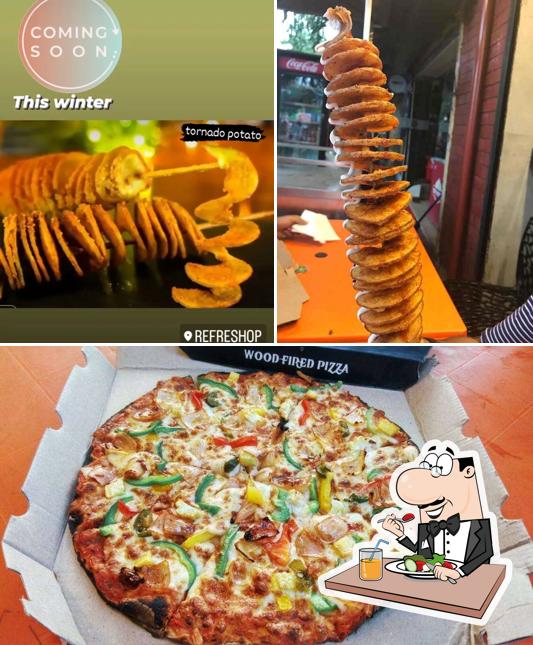Food at Fiery Pizza