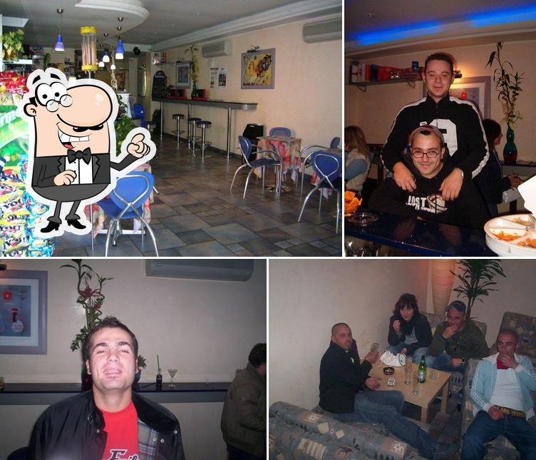 Gli interni di Blob caffè