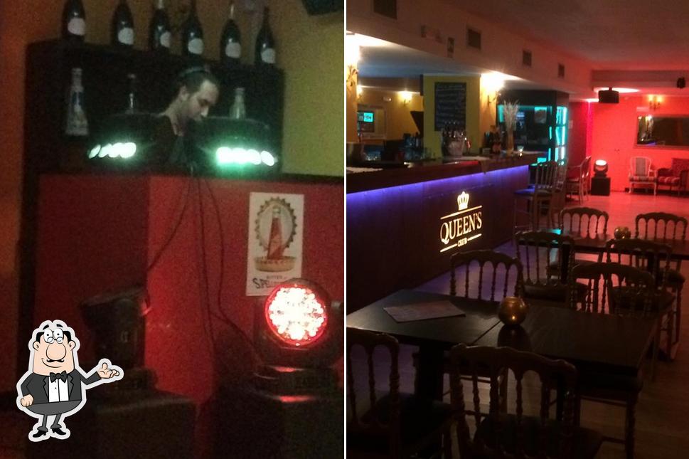 Siediti a un tavolo di Queen's Club