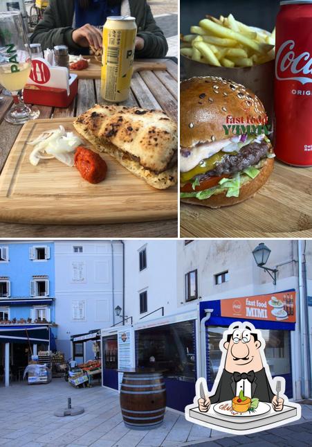 Fast Food Mimi si caratterizza per la cibo e esterno