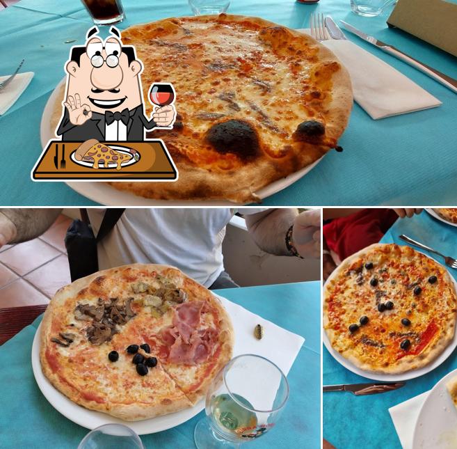 Prenditi una pizza a Sfera Restaurant Jesolo