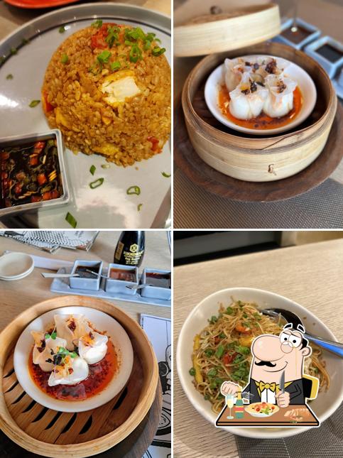 Dim sum at YouMee Epicuria Nehru Place