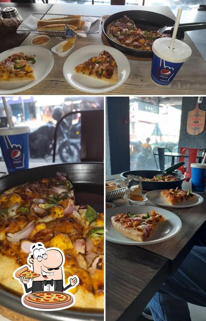 Try out pizza at Pizza Hut Thiruvalla, Kerala Try out pizza at Pizza Hut Thiruvalla, Kerala