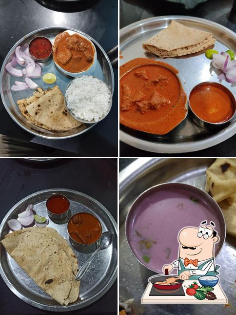 Chicken curry at AdinarayanBhojnalay