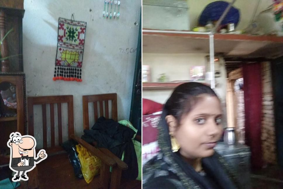 The interior of Lauriya Fish and Chicken Market