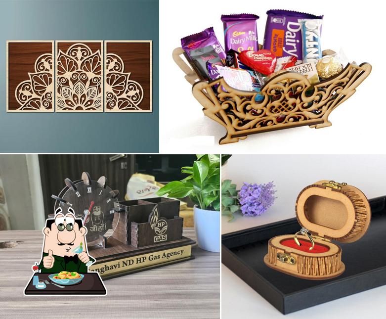 The image of food and interior at MS HANDICRAFT