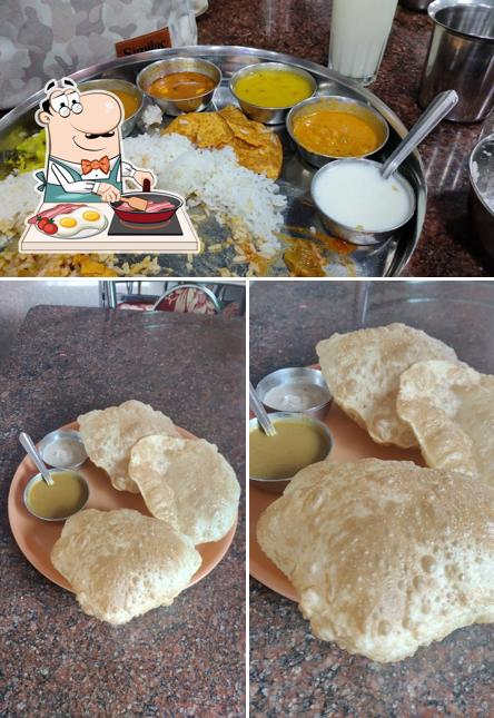 Omelette at New Hotel SukhSagar