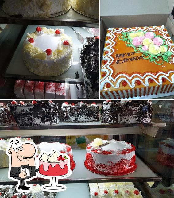 Look at this pic of Amer Bakery