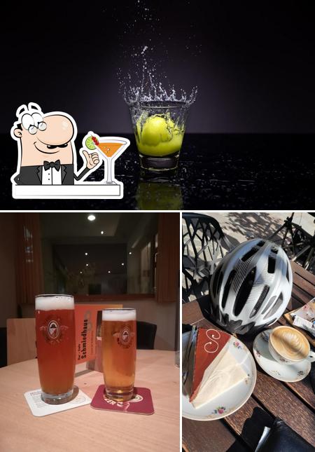 Prenditi un drink dal menu