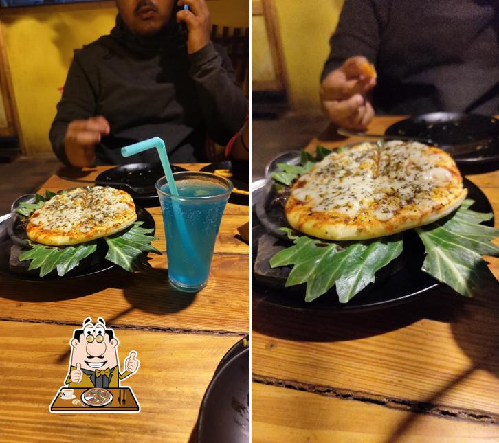Order pizza at Chi rocks & Desi Dhaba