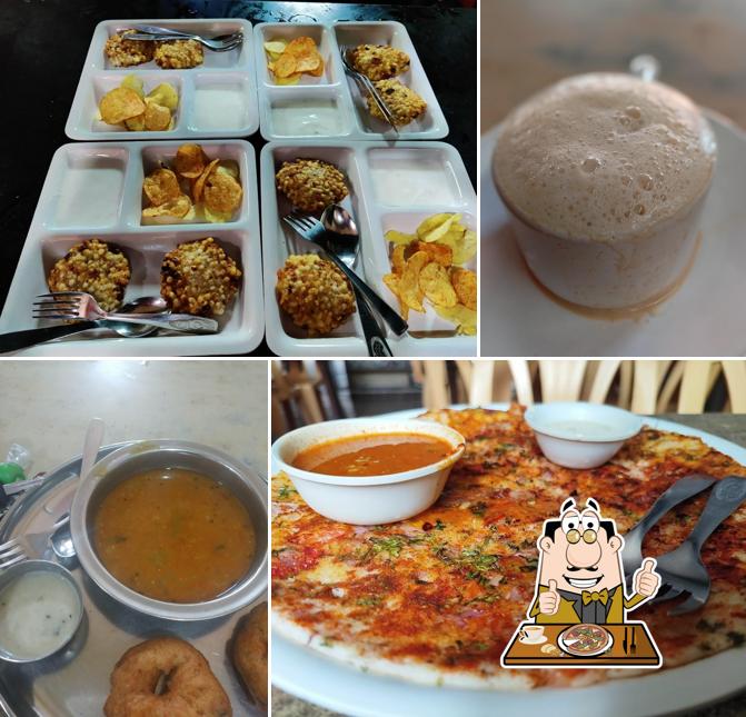 Pick pizza at Hotel Shiv