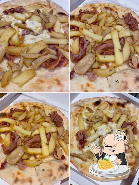 Spaghetti alla carbonara al Oggi Pizza