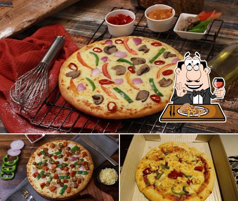 At La Pino'z Pizza-Sidhi Vinayak Nagar, Ulhasnagar, Maharashtra, you can taste pizza