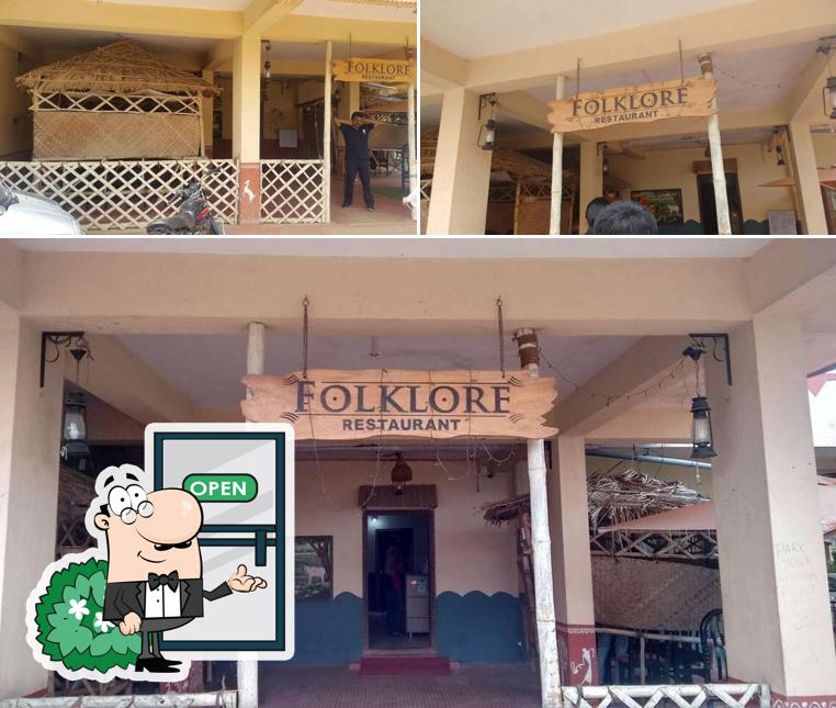 You can get some fresh air at the outside area of Folklore Restaurant