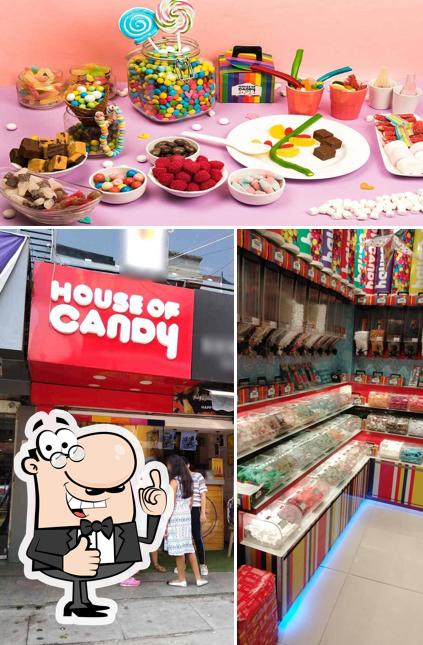 Look at this pic of House Of Candy