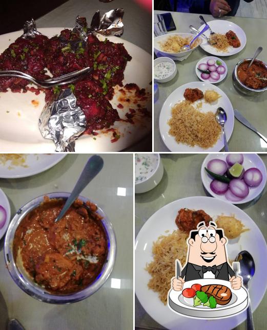 Try out meat dishes at Lazeez Restaurant