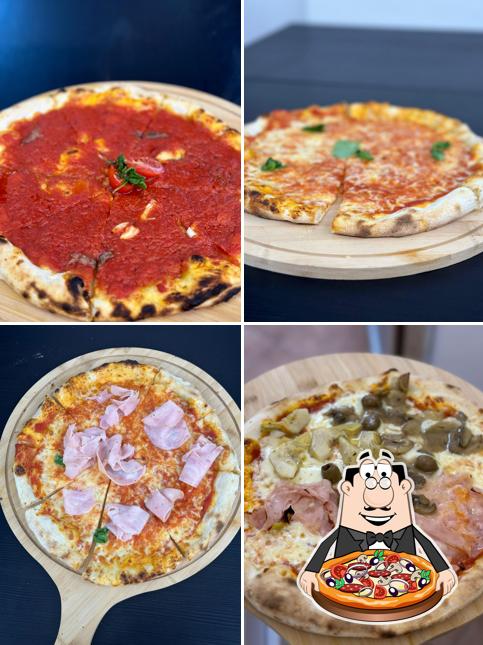 Prenditi una pizza a AL VOLO PIZZERIA E RISTORANTE