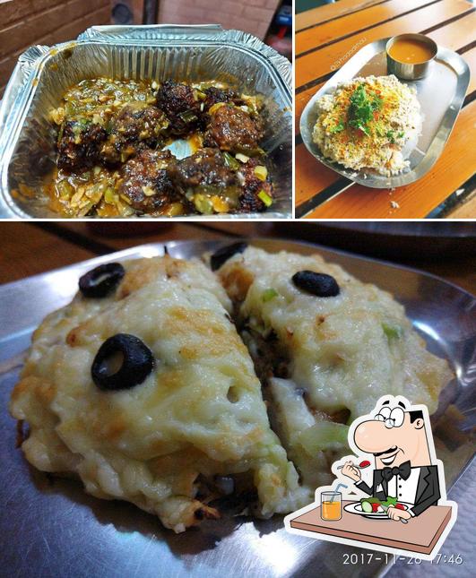 Meals at Shree Aayojan's Idli Stop