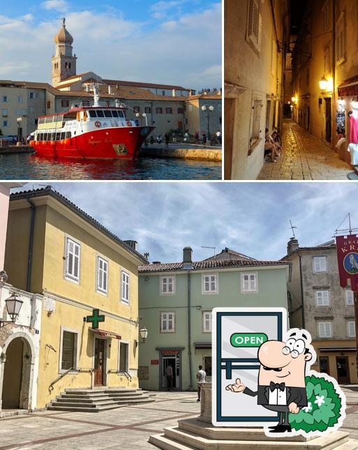 Puoi goderti l'aria fresca dal dehors di Vela Placa