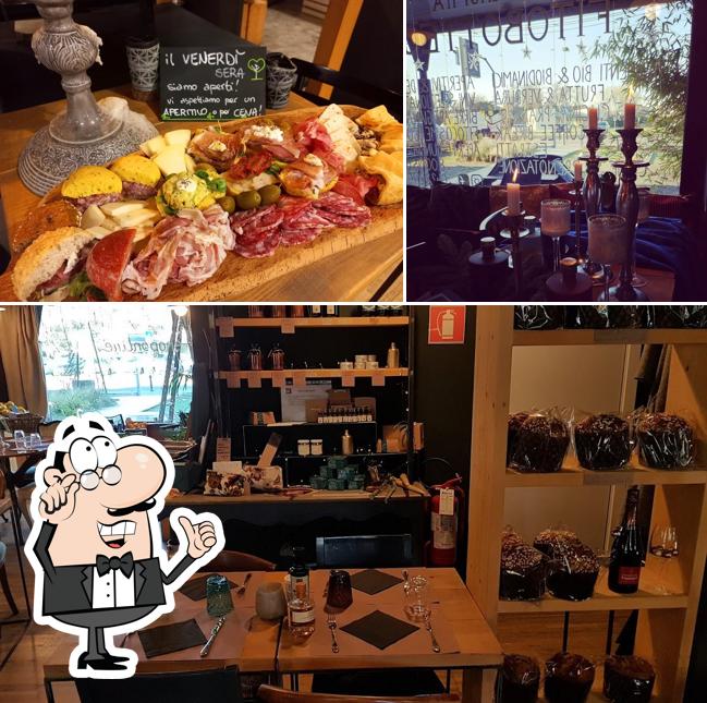 Siediti a un tavolo di La Bottega di Alchèmia