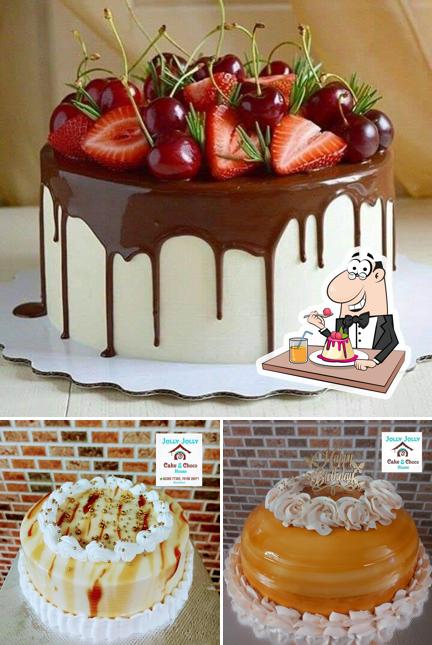Jolly Jolly Cake House serves a number of desserts