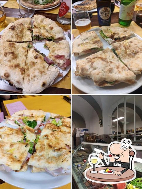 Platti al Pizzeria Antico Forno Da Vladi