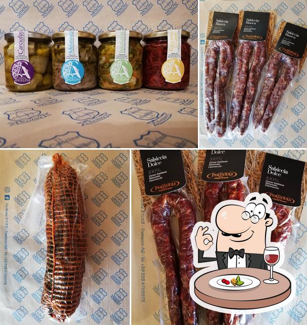 Cibo al Cantina Alimentare Nestore
