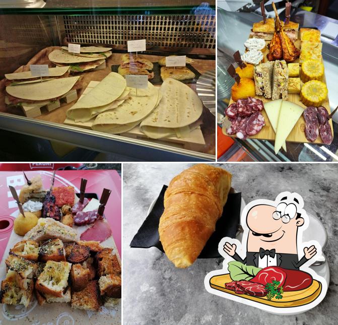 Prenditi i piatti di carne a L'ANTENATO