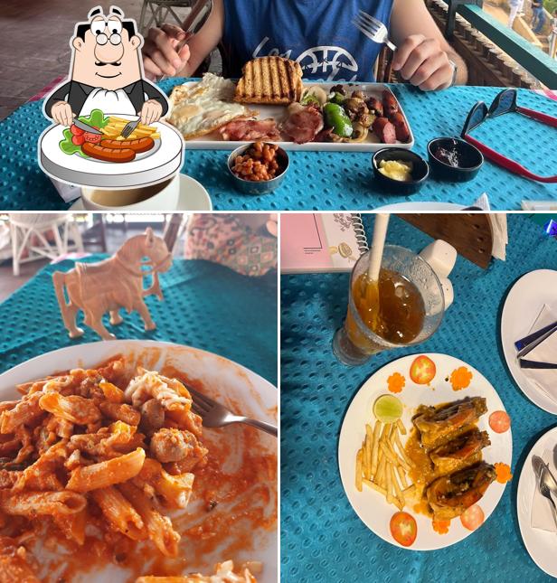 Meals at Café 360
