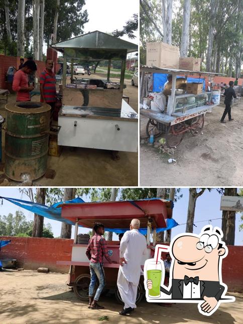 Enjoy a drink at Lakhanpal Chhole Kulche Stall