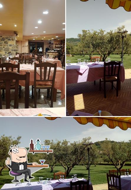 Dai un'occhiata agli interni di Ristorante B&B Il Parco degli Ulivi