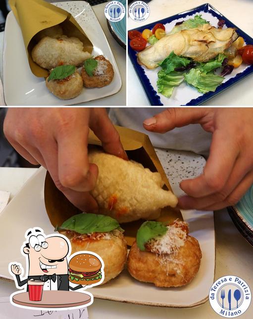 Ordina un hamburger a -