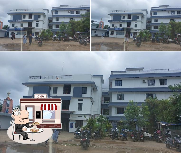The exterior of സീ-ഷോർ