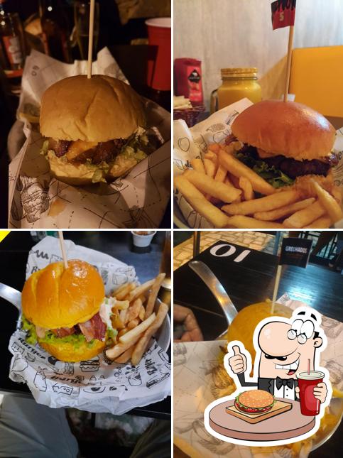 Grelhados Burger serve uma infinidade de opções para os amantes dos hambúrgueres