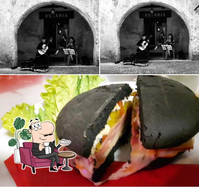 La immagine di interni e cittadini da EPOCA Bar and Restaurant
