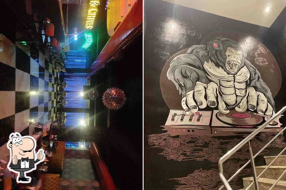 Look at this photo of Cosy Resto Pub