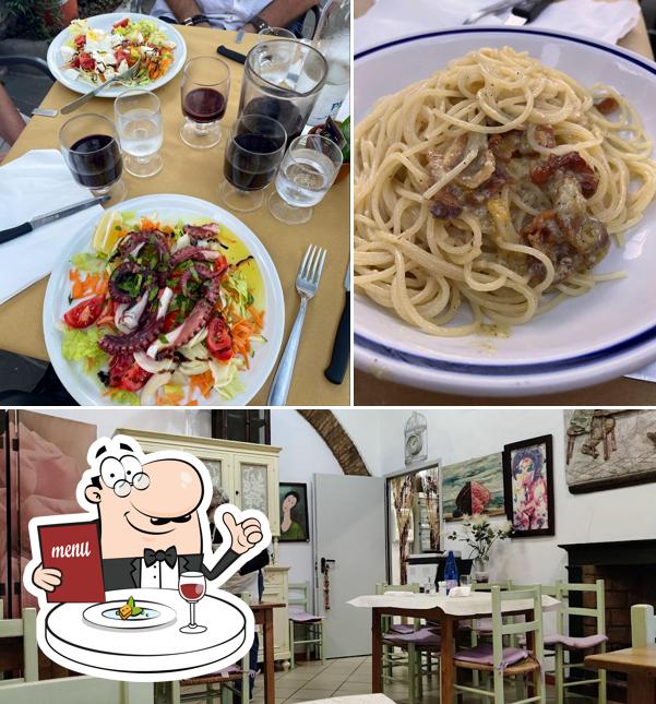Guarda la foto che mostra la cibo e interni di Bar Sport