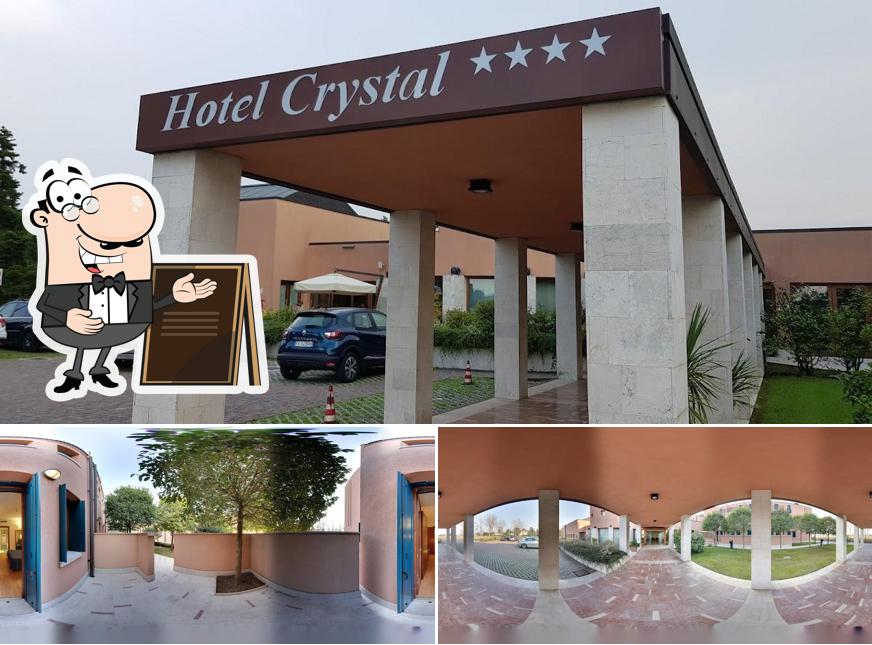 Gli esterni di Hotel Ristorante Crystal