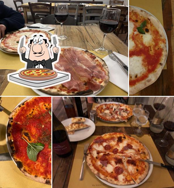 Ordina una pizza a Pizzeria Antica Porta