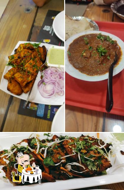Food at Wah Wah Chaap