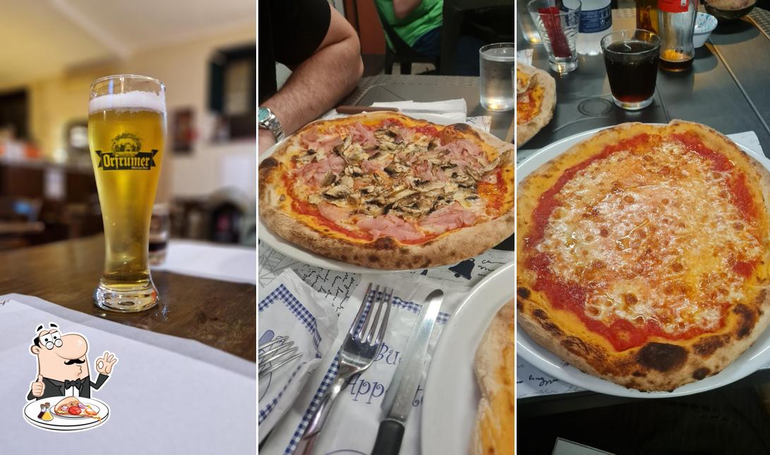 Prenditi una pizza a Pizzeria Da Tonino