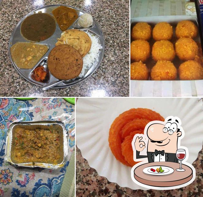 Meals at Tiwari Brothers Mithaiwala