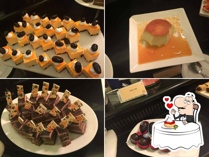 Order the desserts