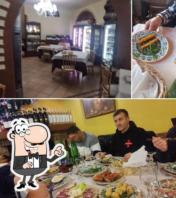 La immagine della interni e cibo di Il Rifugio