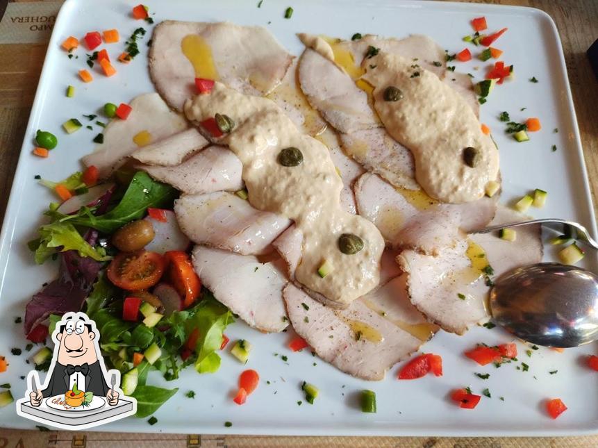 Cibo al Enoteca Caveau